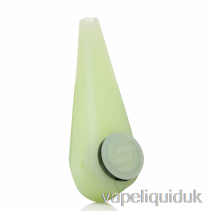 Softglass TOKEN Hand Pipe Aura (Glow-in-the-Dark) Vape Liquid